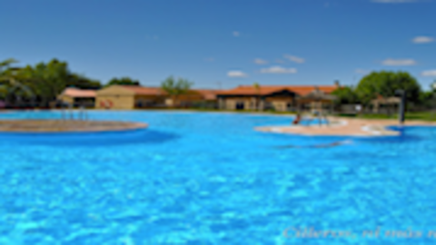Piscinas municipales en Cilleros
