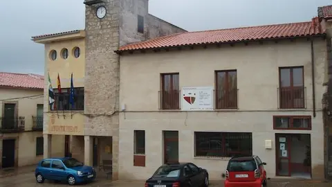 Ayuntamiento de Villasbuenas de Gata. www.sierradegatadigital.es