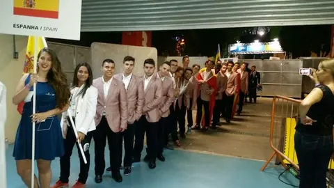La peraliega Laura Mart&iacute;n con la chaqueta blanca