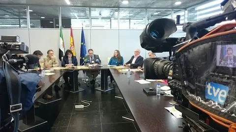 El director general de Turismo durante la rueda de prensa. IMAGEN DE CARLOS CRIADO