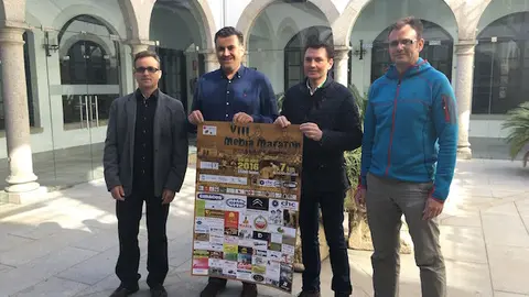 Presentación VIII Maratón Ciudad de Coria  y III Cross urbano