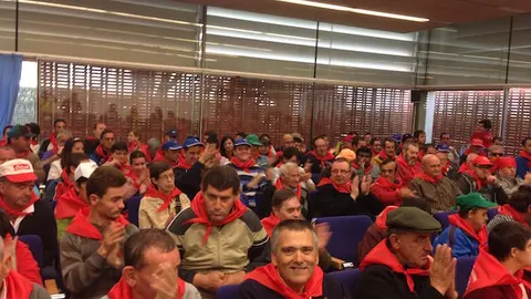 AXPAY disfruta de una jornada de campo y toro en el CFMR de Moraleja