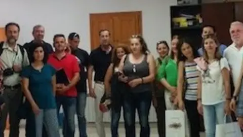 Miembros de la Delegación extremeña con representantes del Parque Cultural Río Martín