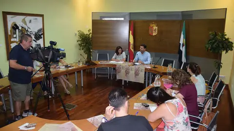 Alvaro Cotrina presenta la XX edición de los conciertos de Pedrilla