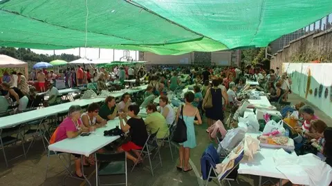 I Encuentro de Encajeras organizado por la asociaci&oacute;n Reverdeceremus en Acebo. Un &aacute;lbum de ANHER para Sierra de Gata Digital, el primer digital de la Sierra                     