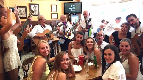 Participantes en la Ruta de la Tapa 2015. ARCHIVO