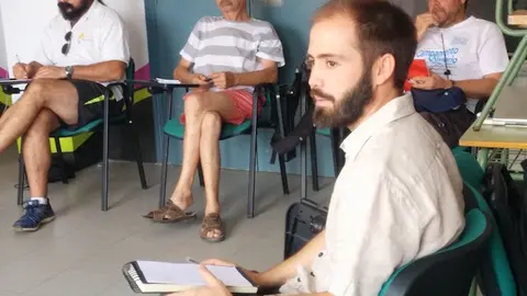 El cineasta Daniel González imparte un taller de micrometrajes en la muestra Gateando