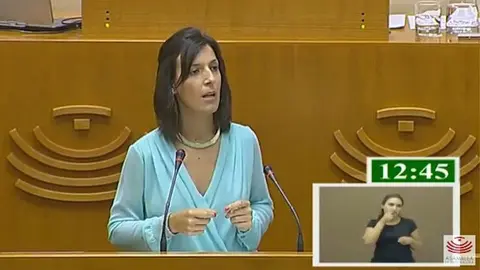 Esther Gutiérrez defiende en la Asamblea de Extremadura el Plan de Infraestructuras y Equipamientos Educativos