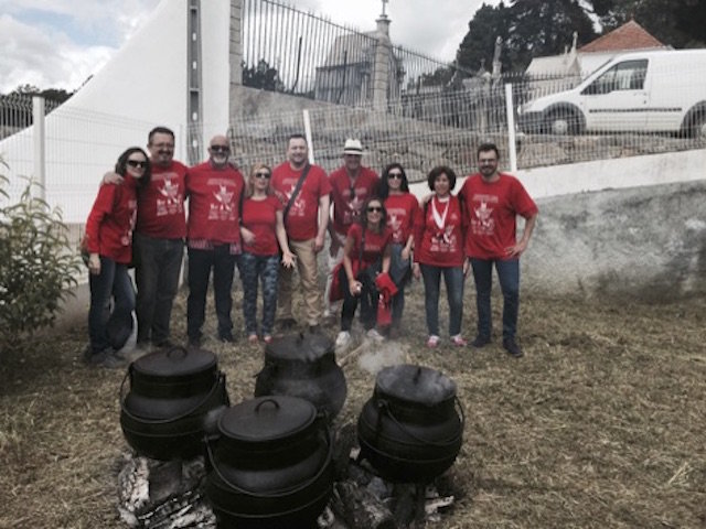 Profesionales sanitarios en la marcha cardiosaludable rayana 2016