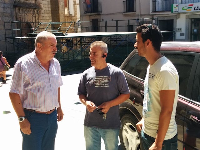 Juan Carlos Fernández con Javier Alviz y Miguel Ángel Gómez Jacinto en Acebo